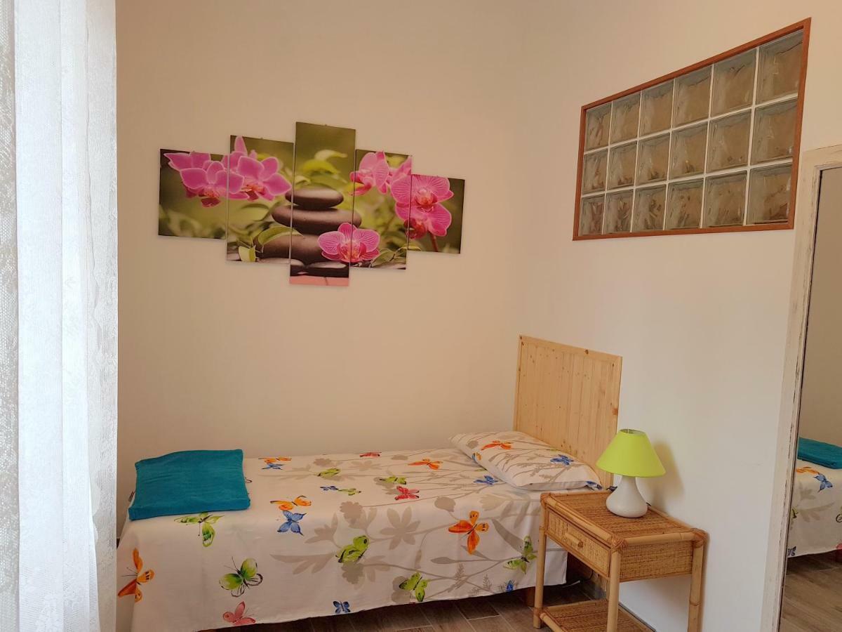 A Casa Di Clementina Apartment Raffa Luaran gambar